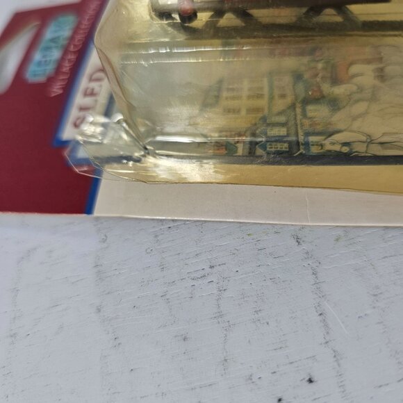 Lemax Village Collection Sled Set Of 2 - Picture 4 of 6